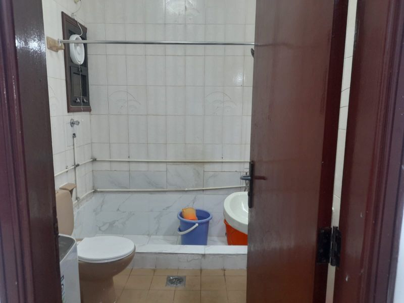 Room With Attached Balcony Available For Family Or Couples In Al Muraqqabat Deira AED 2500 Per Month